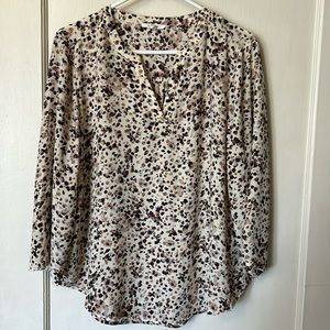 Maurices size large cream colored print blouse